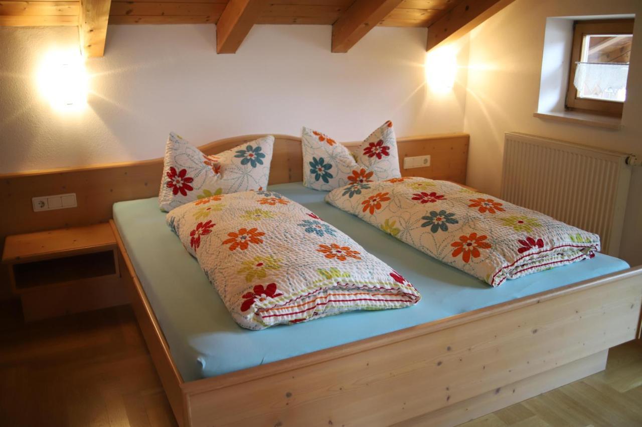 Ferienwohnungen Kir Royal Krün Extérieur photo