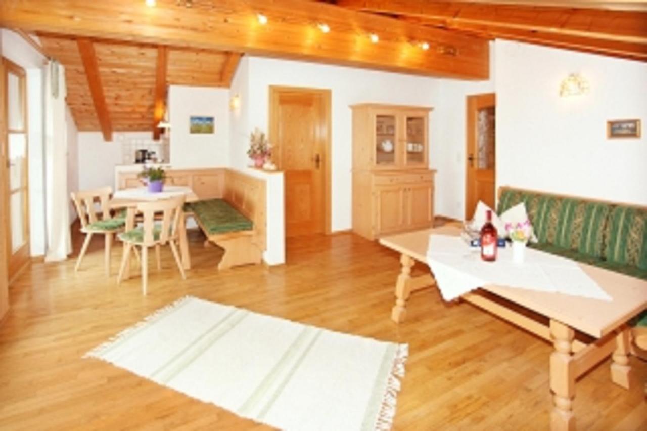 Ferienwohnungen Kir Royal Krün Extérieur photo